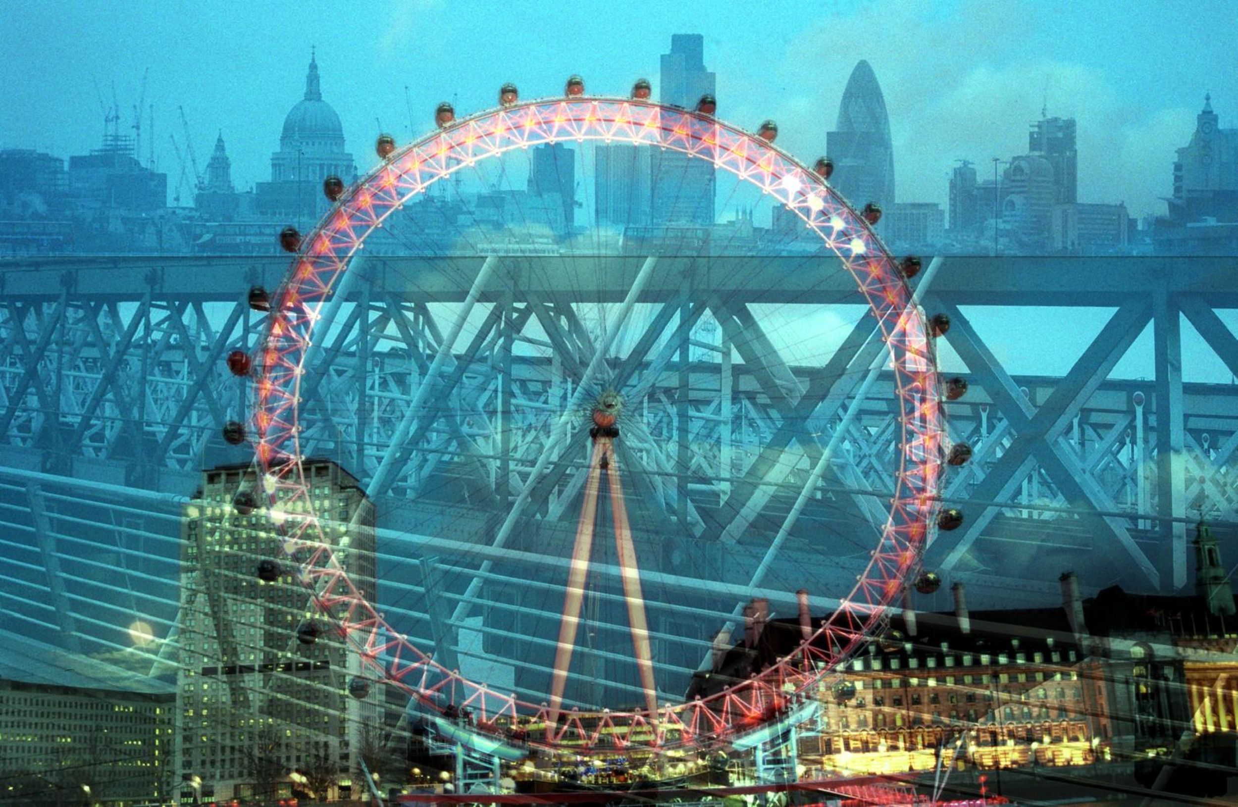 “My own rave” Londra (ruota + ponte) 150 x 100 lightbox